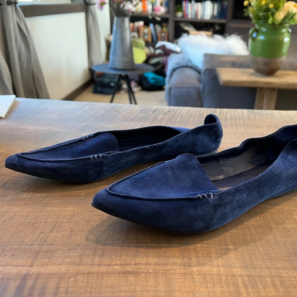 Steve Madden Women's Feather Loafer Flat- Blue Suede - Size 9.5